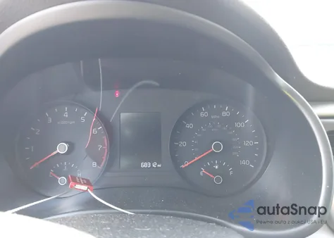 2020 Kia Rio Lx z USA, uszkodzony, nr VIN 3KPA24ADXLE349475